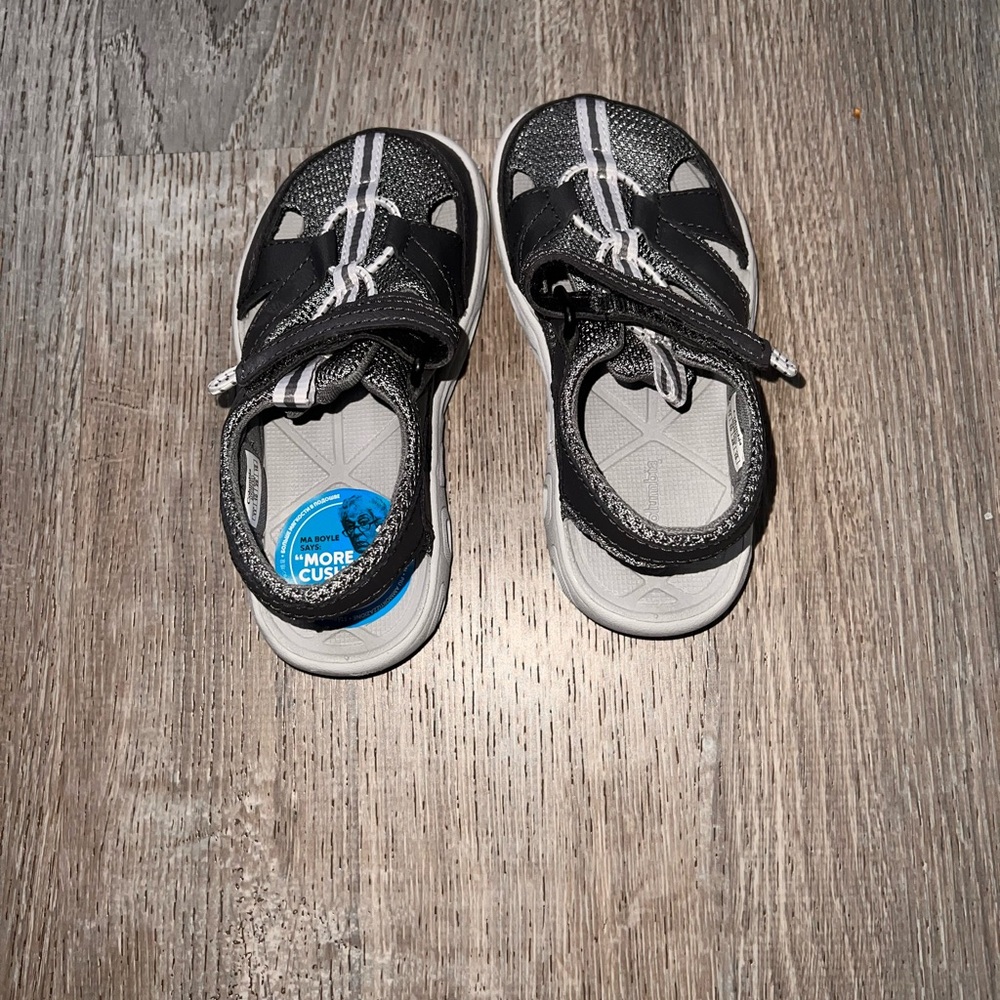 Columbia Kids Black and Gray Sandals